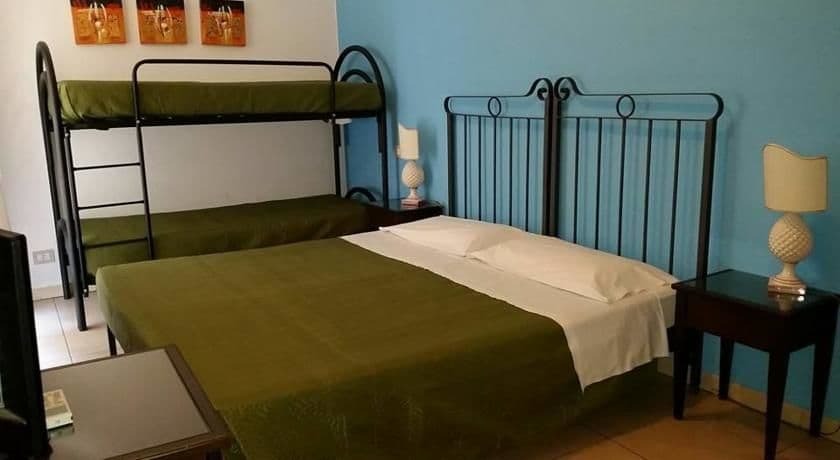 B&B Regina Carolina Caltagirone Exteriör bild